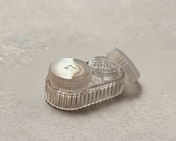 Clear contact lens case